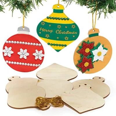 Abbildung von Baker Ross FC117 Weihnachtskugeln aus Holz 12er Pack, Weihnachtsbaumschmuck zum Selbermachen, Holzbasteleien für Kinder, Holzdekorationen Weihnachtsbäume
