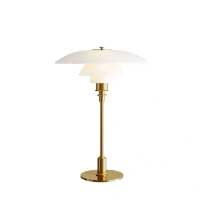 Abbildung von Louis Poulsen PH 3 1/2 2 Tischlampe messing
