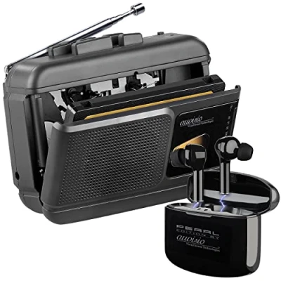 Abbildung von auvisio Cassettenrecorder: Mobiler Kassettenspieler, Bluetooth Transmitter + In Ear Headseat (Diktiergerät, Audio Recorder, Abspielgeräte)