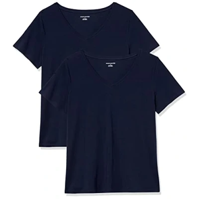 Abbildung von Amazon Essentials Damen T Shirt mit V Ausschnitt und kurzen Ärmeln in Übergröße, 2er Pack, Marineblau, 4XL Große Größen