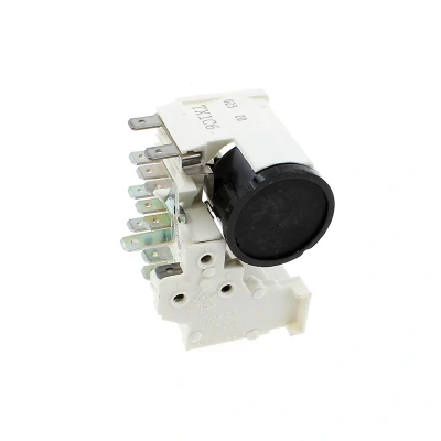 Abbildung von Whirlpool Indesit 481228038118 Starterrelais C00266723 monoblock