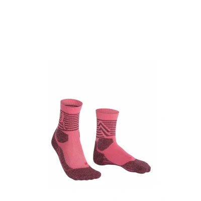 Abbildung von FALKE Laufsocken RU Trail Ida (1 Paar) für mehr Stabilität auf unebenem Gelände