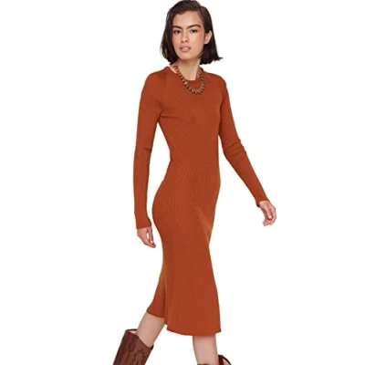 Abbildung von Trendyol Women&#039;s Woman Midi Bodycon Crew Neck Knitwear Dress, Camel, L
