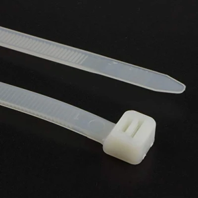 Abbildung von enTie Natur Weiß Kabel Kabelbinder 7.6mm x 500 mm Nylon 66 UL Zertifiziert [100 Stück] [500mm 7,6mm]