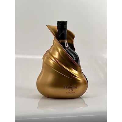 Abbildung von Hennessy Cognac X.O by Kim Jones Limited Edition (1x0,7l 40% Vol)