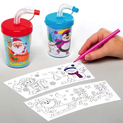 Abbildung von Baker Ross AX475 Strohhalmbecher mit weihnachtlichen Ausmalbildern, 3 Stück, festliche Bastelsets für Kinder, kreative Kunst und Bastelpackungen
