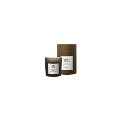 Abbildung von Depot No. 901 Ambient Fragrance Candle Original Oud 160 g