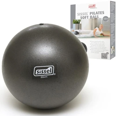Abbildung von SISSEL® Pilates Soft Ball Anthrazit 22 cm PVC phtalatfrei &amp; latexfrei Für Tiefenentspannung Muskulatur Kräftigung 155 kg Belastbarkeit Inklusive Übungsanleitung