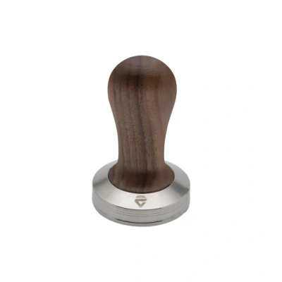Abbildung von Lelit PLA481N Tamper 58 mm mit einem Griff aus Walnussholz