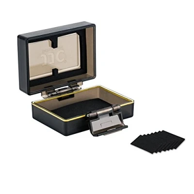 Abbildung von JJC Multifunktions Batterien und Speicherkartentasche 1 x Universal Case （Fits SD Cards)