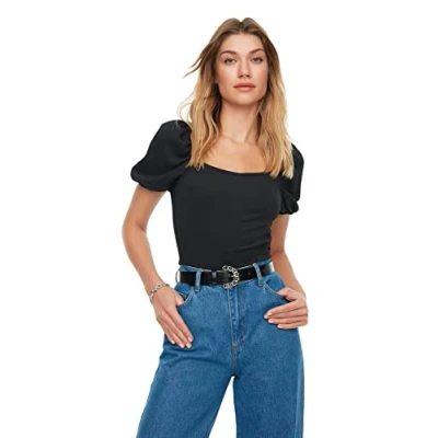 Abbildung von Trendyol Damen Slim Fit Basic Square Strickbluse mit quadratischem Kragen, Schwarz, Large