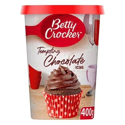 Abbildung von Betty Crocker Tempting Chocolate Icing 400g verführerische Schokoladen Kuchenglasur
