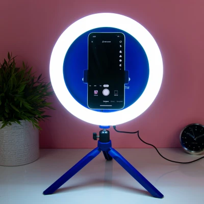 Abbildung von Playstation Streaming Light Offiziell Lizenziertes verstellbares Ringlicht mit Telefonhalter, 3 Lichtmodi, warm, kühl und neutral, Geschenk für Jungen Paladone