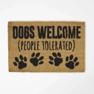 Abbildung von Homescapes Kokos Fußmatte „Dogs Welcome“, rutschfeste Türmatte 40x60 cm, Schmutzfangmatte Outdoor/Indoor