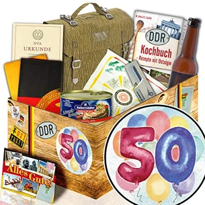 Abbildung von 50. Geburtstag/DDR Geschenkkorb / Geburtstagsgeschenk Frau/NVA Set