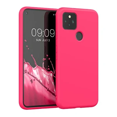 Abbildung von kwmobile Hülle kompatibel mit Google Pixel 5 weiches TPU Silikon Case Cover geeignet für kabelloses Laden Neon Pink