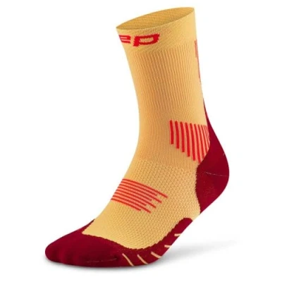 Abbildung von CEP Kurze Laufsocken mit Kompression für Herren, Core 5.0 Mid Cut, Größe III/M / 39 42, marigold/burgunder
