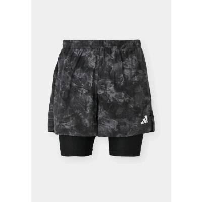 Abbildung von Own The Run Spray Dye 2 In 1 Shorts
