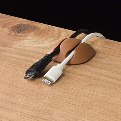 Abbildung von CABLE CANDY Mixed Beans Set 6 Stück Kabelhalter, Kabel Organizer, Kabelclips, Kabelführung, Kabelmanagement für Schreibtisch, zu Hause, Büro und Auto. Selbstklebend. bis 5mm. Grau &amp; Braun