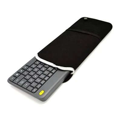 Abbildung von Wommty Neopren Staub Staubdicht Abdeckung Tragetasche Hülle Displayschutzfolie mit Mesh Tasche für Logitech K400 / Plus Touch Wireless Tastatur