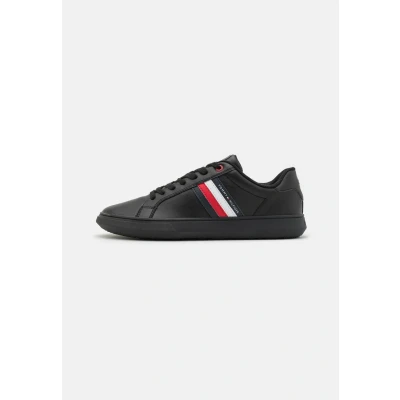 Abbildung von Tommy Hilfiger Essential Cupsole Sneaker low, Herren, Größe: 40, Triple black Schuhe