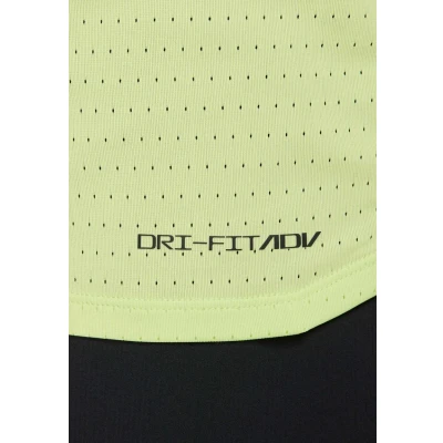 Abbildung von Aeroswift Dri Fit ADV Kurzarm Laufoberteil M