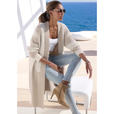 Abbildung von LASCANA Longstrickjacke, aus flauschigem Strick