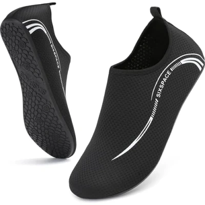 Abbildung von Sixspace Badeschuhe Damen Herren Wasserschuhe Schwimmschuhe Männer Frauen Strandschuhe Aquaschuhe Barfußschuhe für Strand,Pool,Meer,Wassersport,Tauchen,Surfen,Aqua Cycling(Schwarz,47 EU)