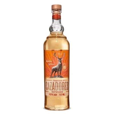 Abbildung von CAZADORES Tequila Reposado, Doppelt Destillierter Alkohol aus 100% Blauer Weber Agave, 40% Alkoholgehalt, 70cl / 700ml