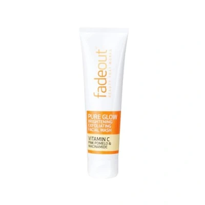 Abbildung von Fade Out Pure Glow Brightening Exfoliating Facial Wash with Vitamin C, Pink Pomelo and Niacinamide