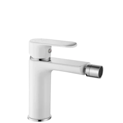 Abbildung von wohnwerk.idee Bidetarmatur Bidet Wasserhahn Intimdusche Bloom Weiß Gold Schwarz Chrom