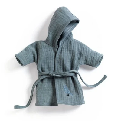 Abbildung von DJECO Puppenkleidung Bademantel aus Doppelgaze DJ07858, Für 30 36 cm große Puppen