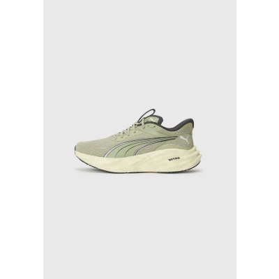 Abbildung von Puma Magnify NITRO™ 3 Terrains Laufschuhe Herren Lux Army/Dusky Gray Größe: 47