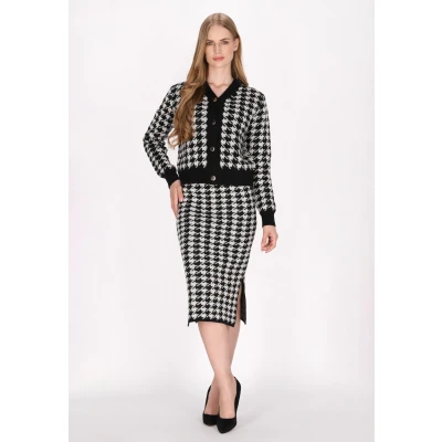Abbildung von Strickjacke SCHMUDDELWEDDA XS/S / Schwarz Off White 100% Acrylic