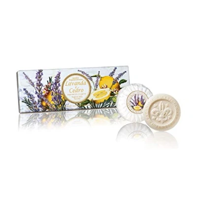 Abbildung von Saponificio Artigianale Fiorentino, Duftende Pflanzenseife Comlavanda und Zeder, Packung mit 3 Seifen, x 100 g