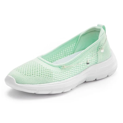 Abbildung von LASCANA Sneaker, mit Ketten Element, Slipper, Ballerina, Halbschuhe VEGAN