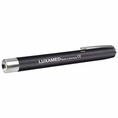 Abbildung von Luxamed Diagnostikleuchte mit LED Pupillenlampe Pupillenleuchte 3,3 Volt schwarz inkl. 2 AAA Batterien