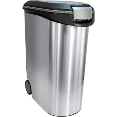 Abbildung von Curver Tier Futter Container 20kg, 54L Metallicfarben, schwarz/Silber, 49,3 x 27,8 60,5 cm, große luftdichte Aufbewahrung gegen Gerüche für Hundefutter Behälter mit Rollen