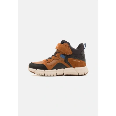 Abbildung von Geox Flexyper BOY ABX Schnürstiefelette für Kinder, Größe: 28, Light brown/black Schuhe