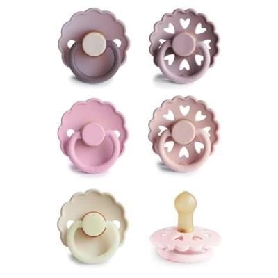 Abbildung von FRIGG Multipack Latex Schnuller 6&#039;er Packung Naturgummi/Naturkautschuk Hergestellt in Dänemark Symmetrischer Sauger Kirschform (Blooming Love, Größe 1 (0 6 Monate))
