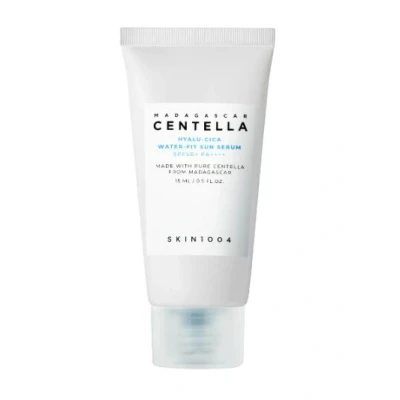 Abbildung von SKIN1004 Madagascar Centella HyaluCica WaterFit Sun Serum 15 ml