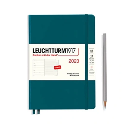 Abbildung von LEUCHTTURM1917 365885 Wochenkalender &amp; Notizbuch Medium (A5) 2023, 12 Monate, Pacific Green, Englisch