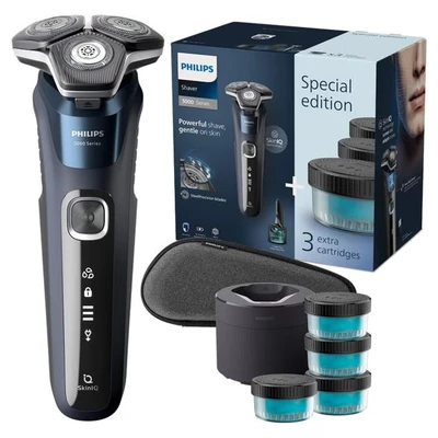 Abbildung von Philips Shaver Series 5000 Elektrischer Nass und Trockenrasierer für Herren mit ausklappbarem Trimmer, Reinigungsstation, 4 Reinigungskartuschen &amp; Reiseetui (Modell S5885/69)