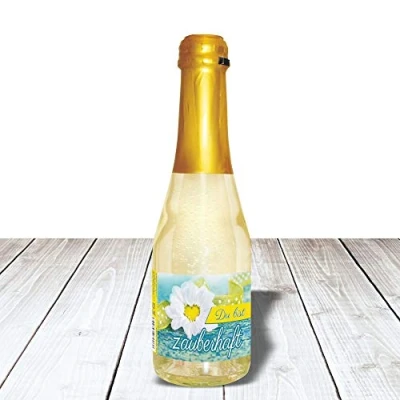Abbildung von Piccolo Liebe Grüße Du bist zauberhaft Beerenperlwein 0,2 l Sekt halbtrocken prickelnd freischer Fruchtsecco Perlwein aus weißen Beeren