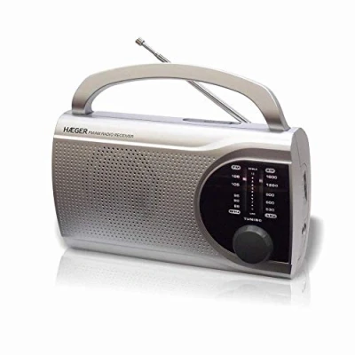 Abbildung von HAEGER Surround Am/FM tragbares Radio AC/DC mit einziehbarem Tragegriff, Kopfhörereingang, Netzanschluss