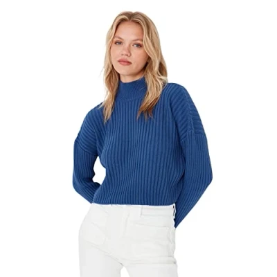Abbildung von Trendyol Damen Rollkragenpullover, Einfarbig, Oversize Sweatshirt, Indigo, M