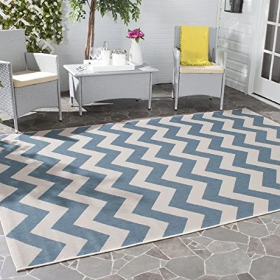 Abbildung von SAFAVIEH Geometrisch Teppich für Wohnzimmer, Esszimmer, Schlafzimmer Courtyard Collection, Kurzer Flor, Blau und Beige, 122 X 170 cm