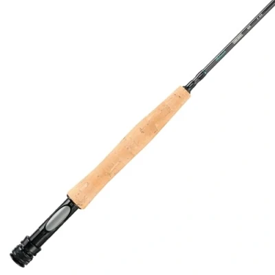 Abbildung von Shakespeare Cedar Canyon Elite Fliegenrute Premium Kohlefaser Konstruktion, mittelschnelle Aktion Fliegenfischerrute für Präzisionswürfe, 4pc, Leichter Aluminium Rollensitz, Korkgriff, 9ft 5/6 wt