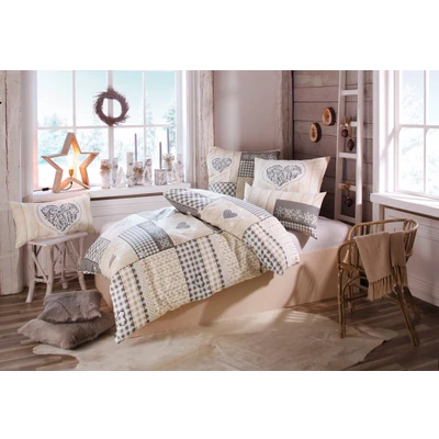 Abbildung von my home Bettwäsche &quot;Janina in Gr. 135x200 oder 155x220 cm&quot;, (4 tlg.), aus 100% Baumwolle, verschiedene Designs: Patchwork und Schneemann