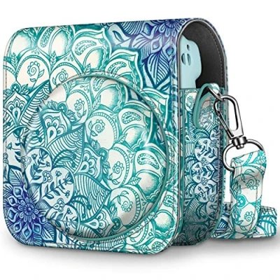Abbildung von Fintie Tasche für Fujifilm Instax Mini 11 Sofortbildkamera Premium Kunstleder Schutzhülle Reise Kameratasche Hülle Abdeckung mit abnehmbaren Riemen, Smaragdblau